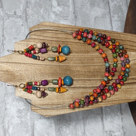4 pc Multi Color Wood Bead Necklace/Earrings/Bracelets Set - Picture 2 of 5